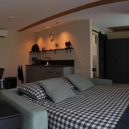 Bed & Breakfast Churchroad66 *